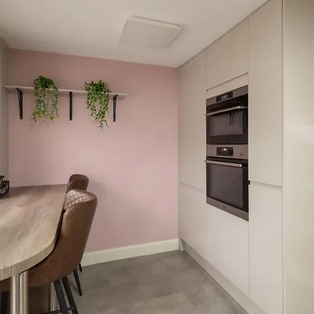 Host & - The Braes Marske-by-the-Sea