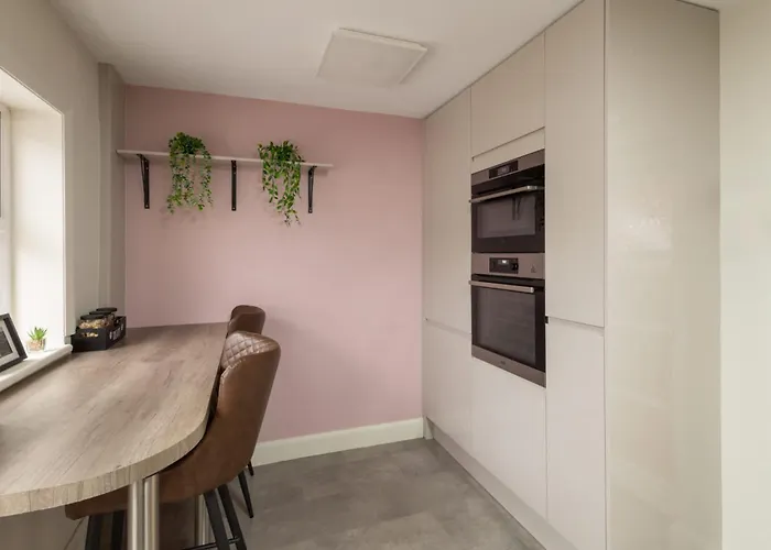 Host & - The Braes Marske-by-the-Sea